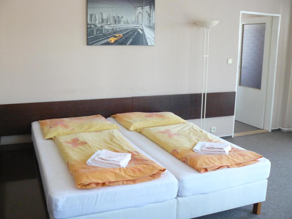 Hotel Bila Ruze เบอร์โน ห้อง รูปภาพ